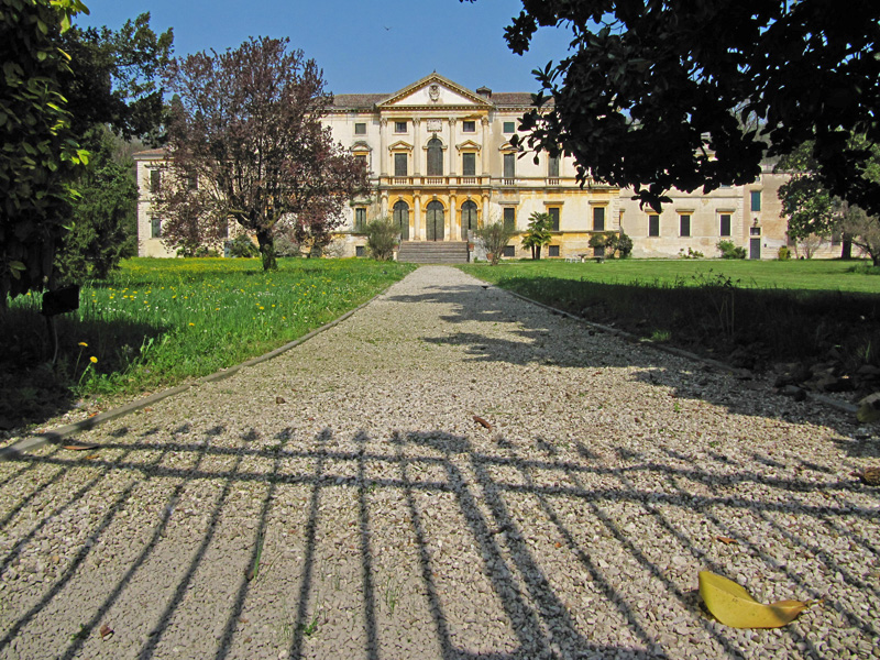 Entrata Villa Trento Carli, Costozza