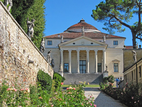 Villa Capra La Rotonda, ingresso